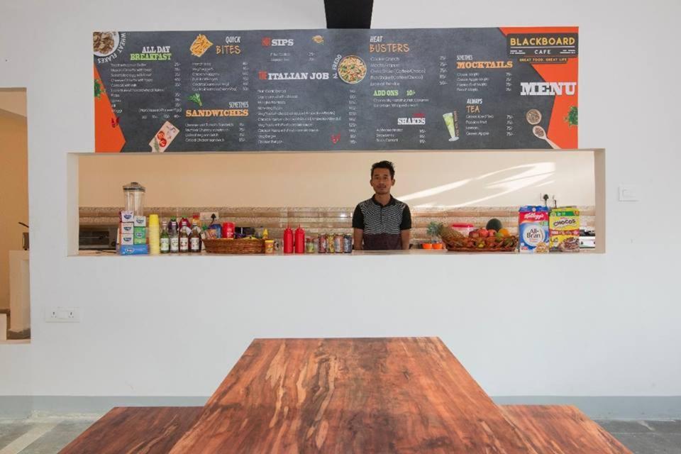 海得拉巴 Buzz Quarter酒店 外观 照片